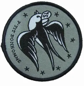 Custom Design High Embroidery Verschiedene geformte laser geschnittene gewebte Etikett Black Bird Swallow Swift let Dove Eisen auf Sew On gewebten Patch