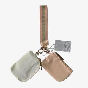 Cartera de mano elegante de doble compartimento para mujer, con llaveros desmontables, tarjetero, monedero pequeño y bolsa promocional. - Product Image 3