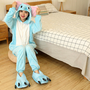Pijama de Forro Polar con Capucha para Mujer, Diseño de Elefante, Manga Larga, Suave, de Invierno, de una Pieza, con Diseño de Animal Bonito - Product Image 1