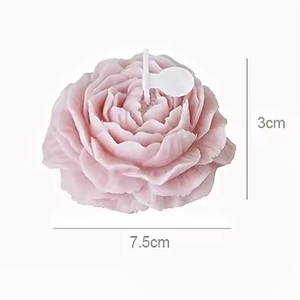 Bougie parfumée artisanale de luxe sur mesure, à la cire aromatique naturelle, parfum de pivoine, pour les occasions de Noël et de Thanksgiving - Product Image 6