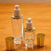 Crème cosmétique de luxe pour le soin de la peau avec logo personnalisé, 30, 40, 50, 100 ml, sérum à l'huile essentielle, lotion, flacon en verre avec pompe