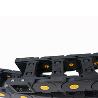 Chaîne porte-câbles en nylon PA66 35x50 pour machines-outils