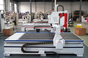 木工サイン<span class=keywords><strong>CNC</strong></span>ルーター1325 3軸1530回転軸付きACサーボモーター<span class=keywords><strong>CNC</strong></span>ルーターマシンMDF用PVCアクリルウッド - Product Image 5