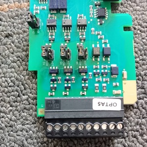 Carte de circuit d'onduleur de fréquence Vacon Opt-A5-V 400V 750W triphasé à contrôle vectoriel pour usage industriel - Product Image 3