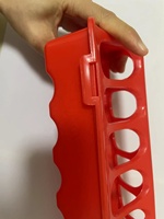 Nouveauté Abreuvoir à Poulet 12 Trous avec Godet Rouge, Mangeoire pour Animaux en Plastique PP, 20 cm, Auge d'Alimentation Rouge pour Volaille