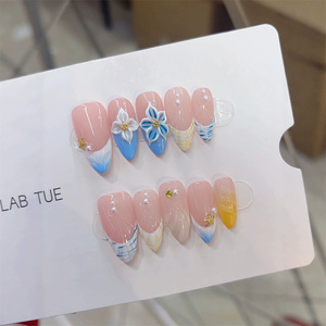 Uñas Postizas Hechas a Mano, Cortas, Medianas, Forma Almendrada, Uñas de Lujo con Diseño de Flores 3D, Uñas Francesas Reutilizables Únicas con Punta Francesa - Product Image 1