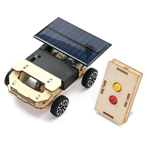 Kit Educativo OKYN-G5428-0 para Construir un Auto Solar a Control Remoto - Product Image 2