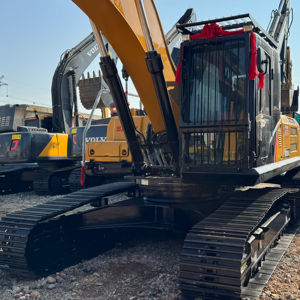 Excavatrice SANY 265C d'occasion à haute efficacité et facile à utiliser, excavatrice à chenilles moyenne d'occasion à vendre à bas prix - Product Image 3