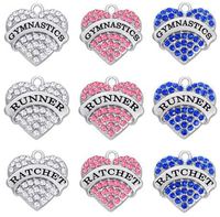 Breloque Cœur en Cristal Tendance avec Lettres Gravées GYMNASTICS/RUNNER/RATCHET