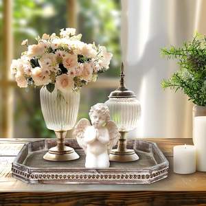 Elegante Bandeja de Madera para Servir con Asas Resistentes, Acabado Pulido Suave, Perfecta para el Hogar, Cocina, Cafetería, Bar, para Servir Aperitivos y Bebidas - Product Image 2