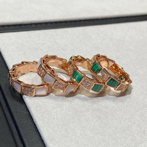 <span class=keywords><strong>Anello</strong></span> <span class=keywords><strong>Serpente</strong></span> Largo in Argento Sterling S925 Placcato Oro Rosa 18K <span class=keywords><strong>con</strong></span> Pietra Verde Micro Pavé CZ, Gioiello Unisex di Lusso Leggero - Product Image 2