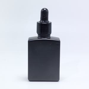 Botellas cuentagotas cuadradas de vidrio negro mate de 15ml 30ml 50ml 100ml para envasado de aceites esenciales y cuidado de la piel con logotipo personalizado - Product Image 6
