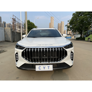 YT Auto Jetour X70 Plus 2025 SUV de 7 Plazas Condición Nueva <span class=keywords><strong>Coche</strong></span> de <span class=keywords><strong>Gasolina</strong></span> de Alta Velocidad y Precio Barato Tracción Delantera (FWD) Tamaño de Neumático R18 - Product Image 2