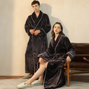 Wholesale Warm Plus Size Couple Unisex Flannel Sleepwear Robes