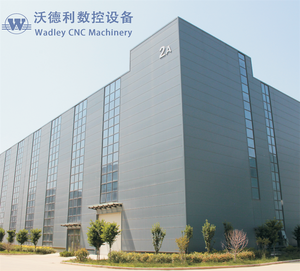 เครื่องผลิตแผ่นผนังโฟม PU แบบต่อเนื่อง เครื่องผลิตแผ่นแซนวิช PU และแผ่น SIP เครื่องขึ้นรูปแผ่นหลังคา PU - Product Image 2