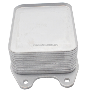 Système de refroidissement du moteur en aluminium <span class=keywords><strong>Refroidisseur</strong></span> <span class=keywords><strong>d</strong></span>'<span class=keywords><strong>huile</strong></span> 04E117021C 04e117021b 04e117021k pour AUDI VW <span class=keywords><strong>Golf</strong></span> 1.<span class=keywords><strong>4</strong></span> Tfsi 1.6 1.2 - Product Image 5