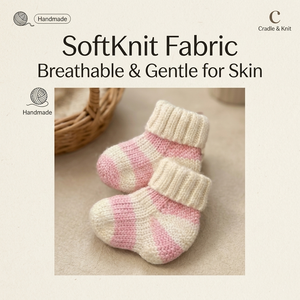 Scarpine Neonato Unisex a Righe Rosa e Bianche in Maglia con Polsino a Costine, Suola Morbida, Fodera in Cotone - Product Image 4