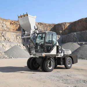 Bétonnière autochargeante FMAN FM526SLA de 2,6 mètres cubes pour la construction - Product Image 3