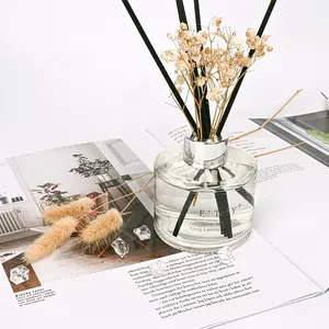 OEM/ODM Clear Glass Reed Diffuser With Flower Hotel Office SPA Fragrance Air Freshener