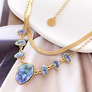 Двухслойные ювелирные изделия, оптовая продажа, художественная цепочка со змеиным колье, позолоченное ожерелье для женщин - Product Image 1