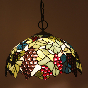 Stile Tiffany lampada a sospensione in vetro colorato multicolore <span class=keywords><strong>cappello</strong></span> <span class=keywords><strong>lampadario</strong></span> <span class=keywords><strong>per</strong></span> sala da pranzo luce lampadari luci a sospensione - Product Image 1