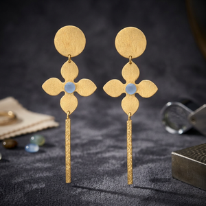 Pendientes Artesanales de Latón con Piedras Preciosas de Ónix, Estilo Étnico, Unisex, Origen Rajasthan - Product Image 2