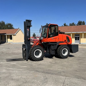 Montacargas Diésel TOSH de Alta Calidad con Cargador Frontal y Mástil Triple en Venta - Product Image 6