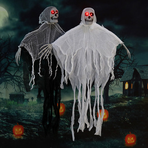Decorazione di Halloween, Fantasma Luminoso Attivato dal Suono, Teschio in Tessuto e Garza da Appendere per Ingresso Casa Stregata, Prop Horror per Adulti - Product Image 1