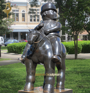 Người phụ nữ béo botero trên tượng Ngựa phong cách botero Đồng gợi cảm - Product Image 1