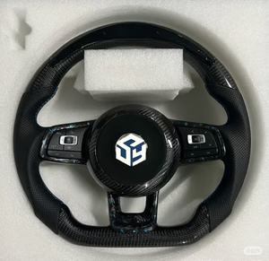 Volante Deportivo LED de Fibra de Carbono Compatible con Volkswagen Golf8 MK8 Passat <span class=keywords><strong>Touareg</strong></span> Tiguan Polo GTD MK7 MK6 <span class=keywords><strong>R</strong></span>-<span class=keywords><strong>Line</strong></span> CC Jetta - Product Image 2