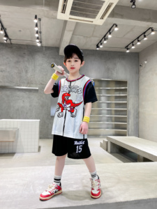 طقم قمصان كرة السلة للأطفال 2026، زي كرة سلة للأطفال بتصميم خاص، قمصان للفرق والأندية، طقم من قطعتين للأنشطة الخارجية، جيمس وسياكاميس - Product Image 2