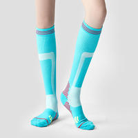 Chaussettes de sport à compression OEM Elite 20-30 mmHg, logo et couleur personnalisés, unisexe, séchage rapide, chaussettes longues professionnelles pour marathon