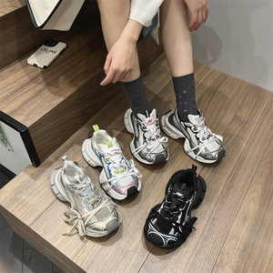 Zapatillas Deportivas Perfie Show Chunky con Tacón Medio, Suela de Goma Acolchada, Unisex, para Uso Diario, Casual y Running - Product Image 4