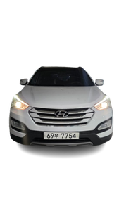 Hyundai Santa Fe SUV d'occasion – Fournisseur coréen professionnel – Production mensuelle de 300 à 500 unités – Diesel/Essence – Transmission intégrale – Titre propre - Product Image 4