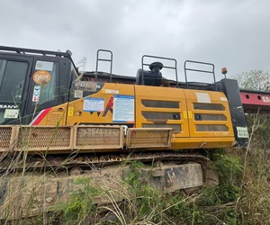 Machine de forage hydraulique Sany Sr405hk, modèle 2022, fabriquée par Sany, également disponible sous les modèles SR285R, SR155R, SR360E, SR205R, SR235R. - Product Image 3