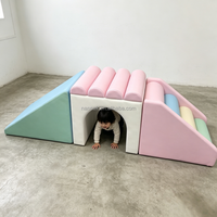 Elegante y Suave Juego de Escalada con Arco, Juguetes Sensoriales de Espuma Multifuncionales para Niños de 2 a 6 Años, Ideal para Cafeterías de Juegos, Centros Comerciales y Alquiler para Fiestas