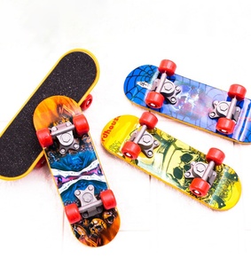 Patinete Grande de 14 cm, Patineta de Dedo, Juguete Deportivo Extremo para Bailar con la Punta de los Dedos, Patineta de Dedo de Plástico - Product Image 6