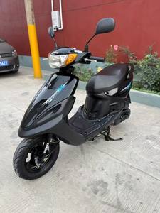 Scooters à essence Yamaha 100CC pour adultes, motos à moteur avec freinage efficace et vitesse maximale supérieure à 80 km/h - Product Image 2