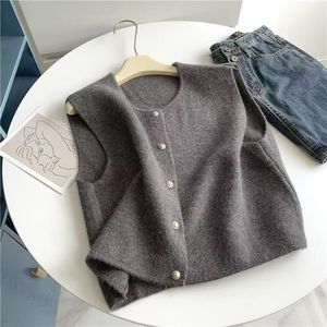 High Quality Wholesale Woman Clothes Comfortable Solid Color Elegant <b>Vest</b> <b>Women</b> Crew Neck Single Breasted <b>Womens</b> <b>tops</b> - Product Image 5