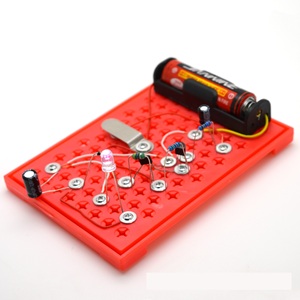 Circuito electrónico para estudiantes, accesorios electrónicos, lámpara LED <span class=keywords><strong>de</strong></span> ahorro <span class=keywords><strong>de</strong></span> energía, tecnología STEM, modelo <span class=keywords><strong>de</strong></span> popularización <span class=keywords><strong>de</strong></span> <span class=keywords><strong>ciencia</strong></span> creativa - Product Image 6