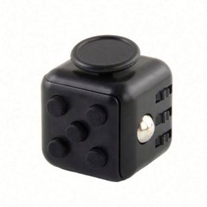 Cubes de couleur anti-stress, jouet de décompression, jeux anti-stress pour adultes et enfants, matériau plastique ABS, cadeau d'aventure et de camping - Product Image 1
