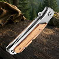 Couteau de poche tactique pliable en acier inoxydable avec manche en bois pour la chasse, le bushcraft et l'EDC – Vente en gros