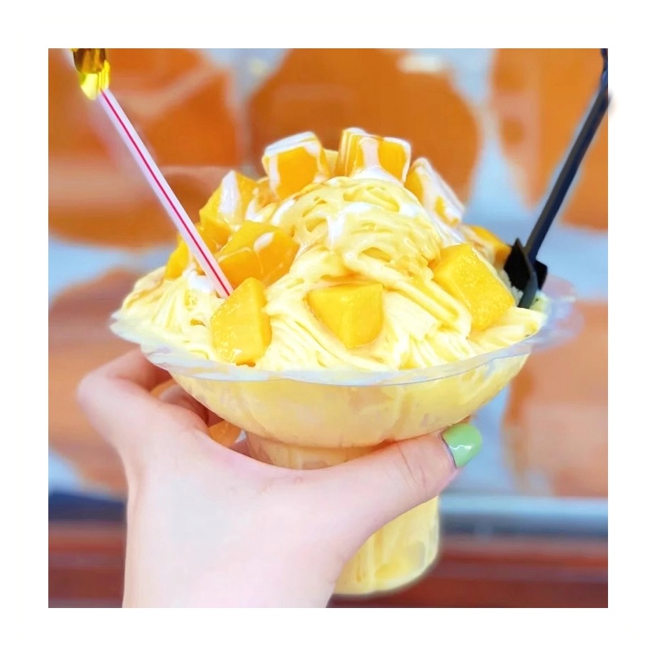 Disposable Clear Ice Cream Flakes Plastic Cup Snow Cone Shaved Ice Dessert Sherbet Bingsu Flower Cups With Plastic Cover Lids