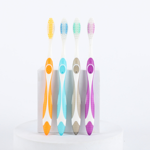 Venta caliente personalizado gran oferta uso en el hogar <span class=keywords><strong>cepillo</strong></span> de dientes para adultos nuevo Popular cerdas suaves cuidado bucal <span class=keywords><strong>cepillo</strong></span> de dientes <span class=keywords><strong>barato</strong></span> - Product Image 5