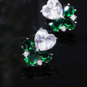 Pendientes de Corazón de Cristal Verde Hnienbei con Forma de Flor y Engaste de Garra, Joyería de Moda Linda para Mujer, Regalo - Product Image 5