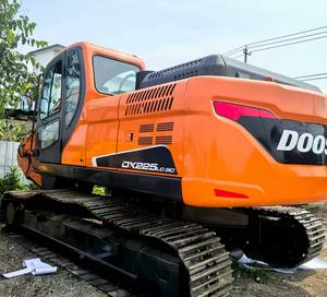 รถขุดตีนตะขาบ DX225 ปี 2022 มือสอง ขนาด 20 ตัน เครื่องยนต์คัมมินส์ กระบอกไฮดรอลิก Doosan/Hitachi//Kobelco - Product Image 2