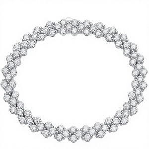 Pulsera Zanlong L21852 con diseño de corazón, tres moissanitas de corte princesa, combinación de mosaico en fila, estilo cubano, chapada en oro de 18k - Product Image 3