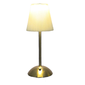 Lampada da Tavolo in Metallo Senza Fili alla Moda, Ricaricabile, con Controllo Touch, Dimmerabile, con Paralume Ovale Plissettato e Corpo in Ferro per Casa o Bar - Product Image 4