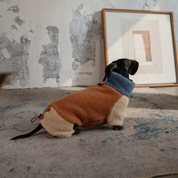 Vêtements pour chiens personnalisés. Pull pour chien rétro confortable et chaud pour l'hiver. Pull en laine d'agneau doux et épais. Convient pour le teckel Noël