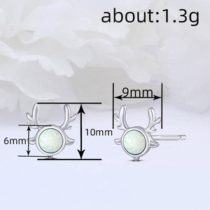 Orecchini a Perno Minimalisti Scintillanti, Gioielli Eleganti e Chic per Donne, Ideali per Natale, Festività, Uso Quotidiano, Outfit da Festa, Regalo - Product Image 4